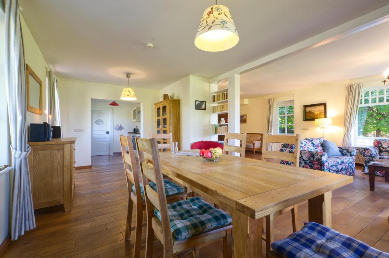 Reetdachhaus Mit Grossem Garten Und Kamin Marlow Exteriér fotografie